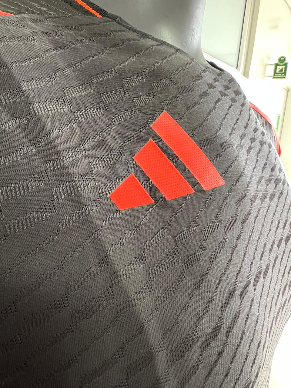 Camiseta Colombia Negra