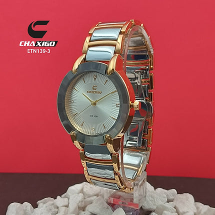 Reloj elegante hombre